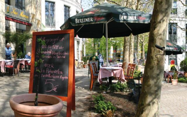 Planet Berlin City Apartments