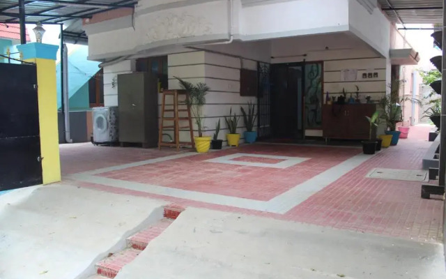 FriendlyStay at Madanandapuram