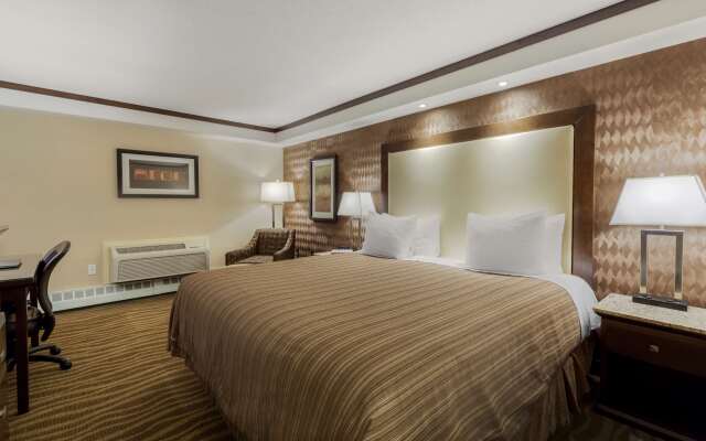Best Western Premier Denham Inn & Suites