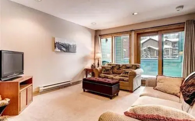 Ski Hill by Pinnacle Lodging
