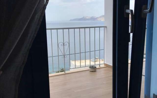 Beautiful 2-bed Apartment in Grande Grotta