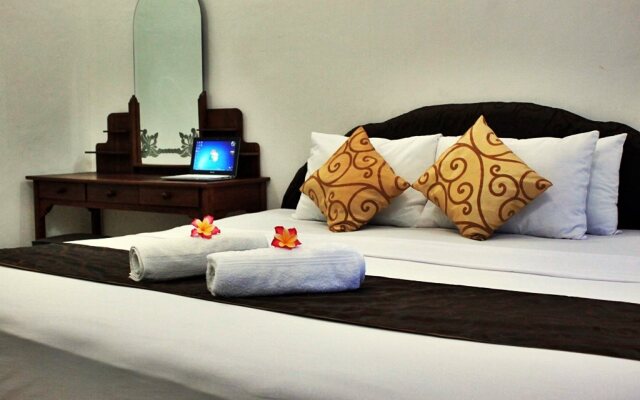 Super OYO 3261 Hotel Ratu
