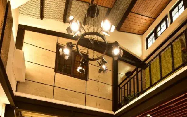 7M2 B&B