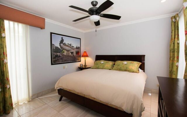 Recently Renovated Luxury Condo with Resort-Style Beach Club Access and Ocean Views