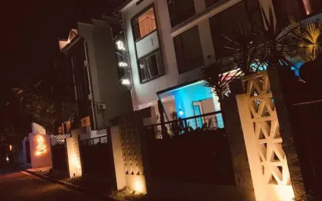 ease up Guesthouse