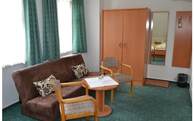 Pension & Restaurant " Zum Harzer Jodlermeister"