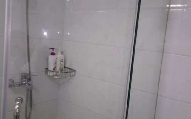 Kela Service Apartment Hotel
