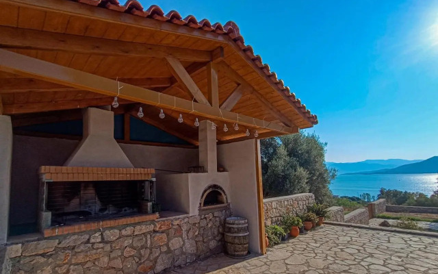 Villa Palairos