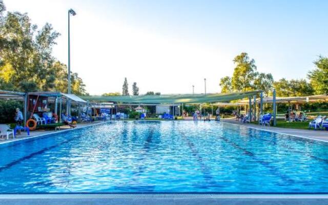 Kibbutz Gadot Guesthouse