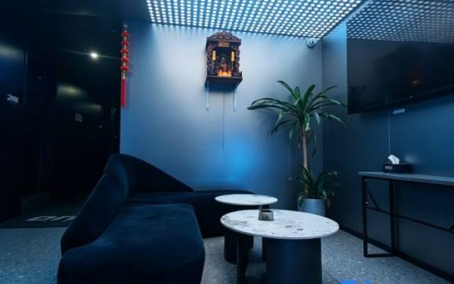 Jishou 1+ E-Sports Hotel (Qianzhou Ancient City)