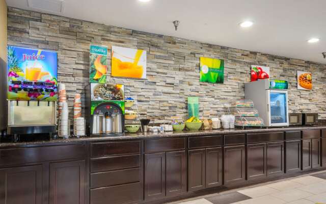 Quality Inn & Suites Florence - Cincinnati South