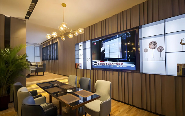 Echarm Hotel Chengdu Chunxi Road Hengda Plaza