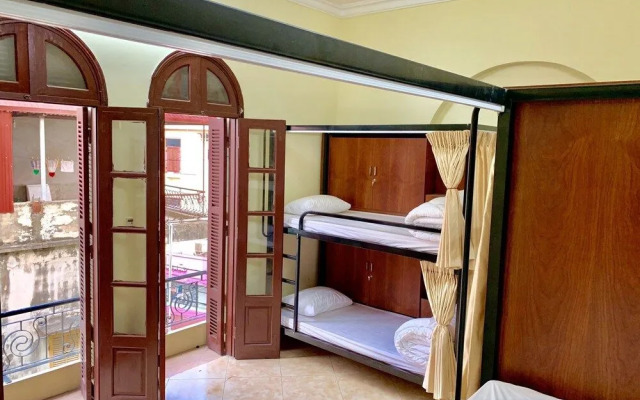 Tuna Homestay