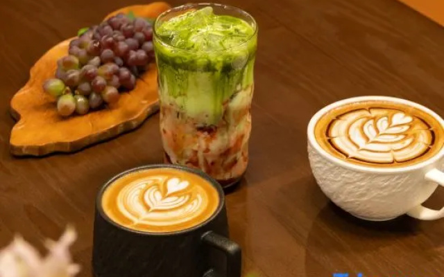 MiLe Dongfeng Artistic Inn. – Meal – Mile