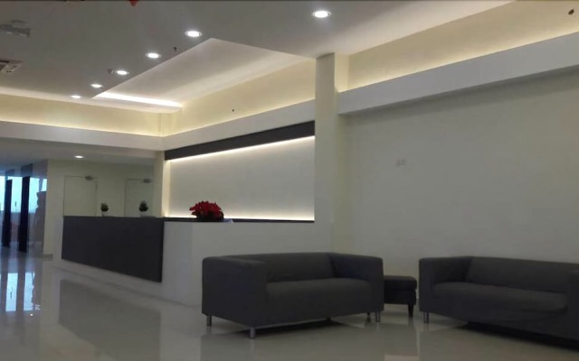 Place2Stay Business Hotel @ Emart Riam
