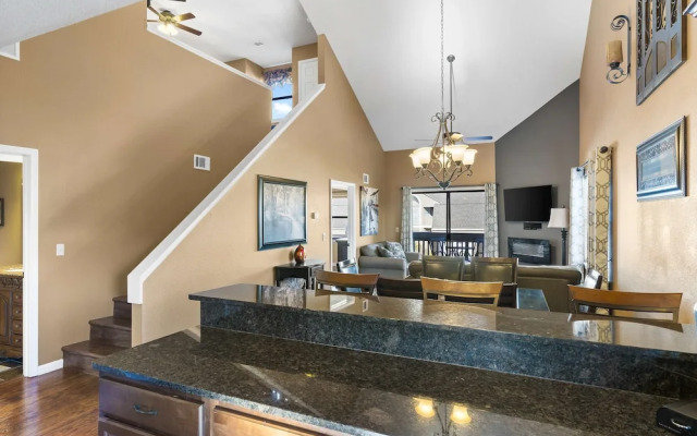 Branson Blessing Condo for 8!