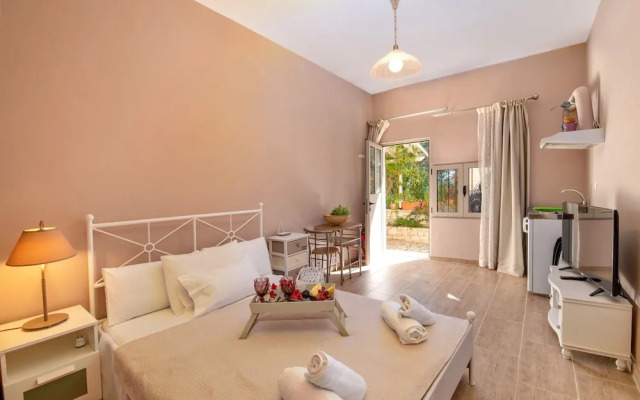 Ntina Pool House By Konnect