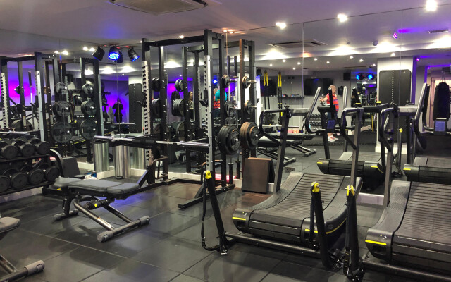 DoubleTree by Hilton London Kensington