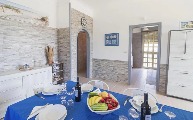 Villa Milon Near The Sea