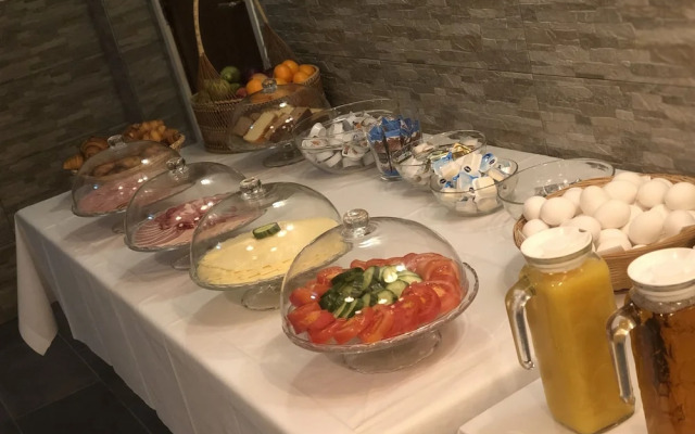 Mimosa Hotel