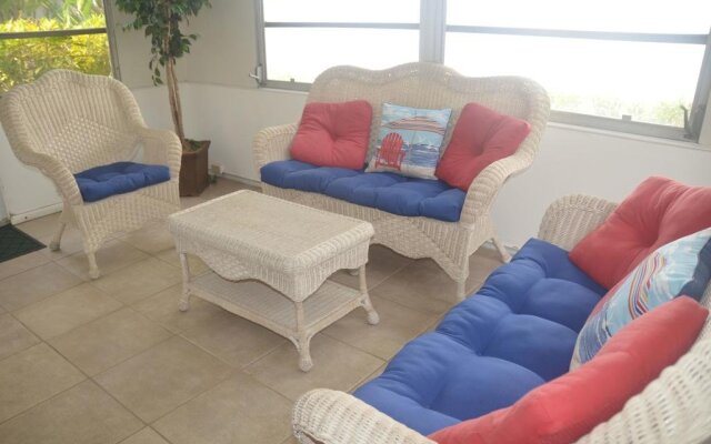 Sunny Place Apartments
