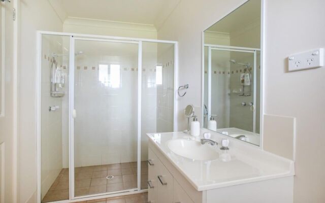 5 Northaven Ave in Bawley Point