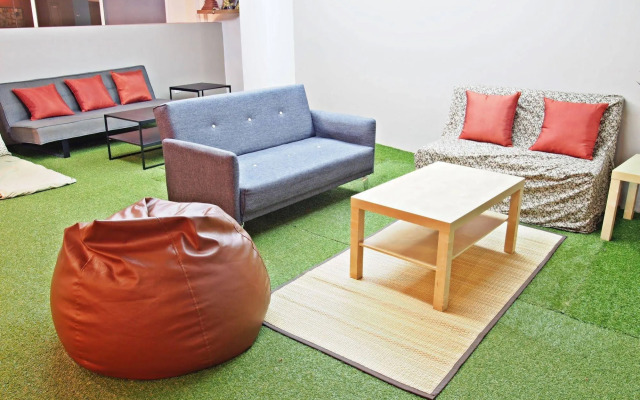 Link Corner Hostel Bangkok