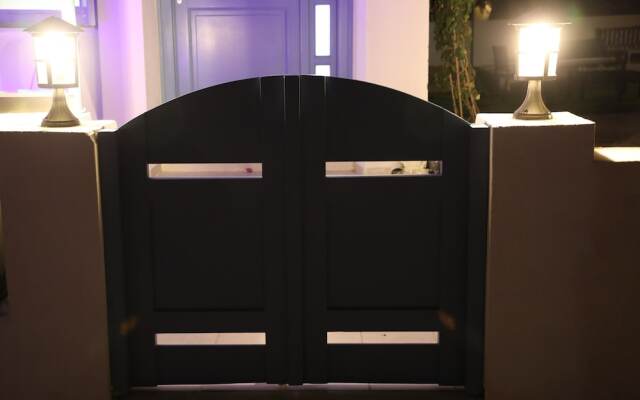 Captain Lazaros Villas