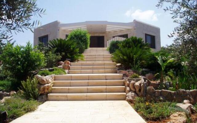 Romantic suite in Caesarea