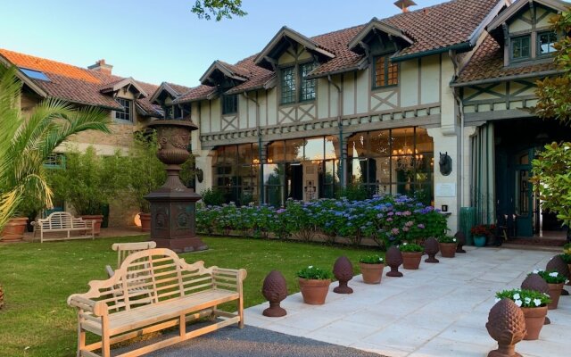 Beaumanoir Small Luxury Boutique Hotel