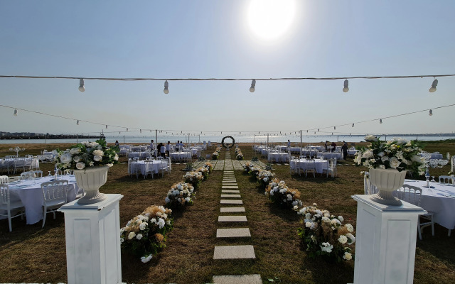 Sporköy Hotel & Beach Club