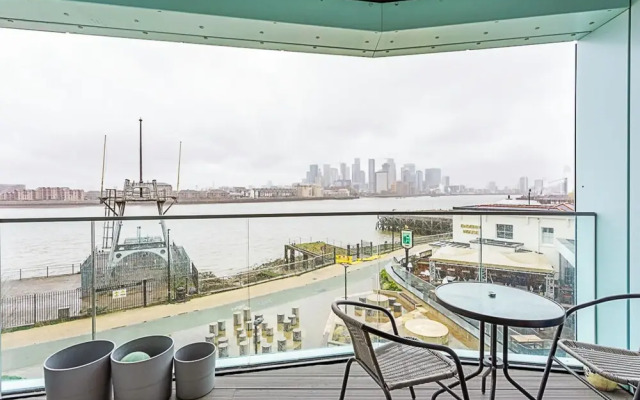 Greenwich Riverside Dream View