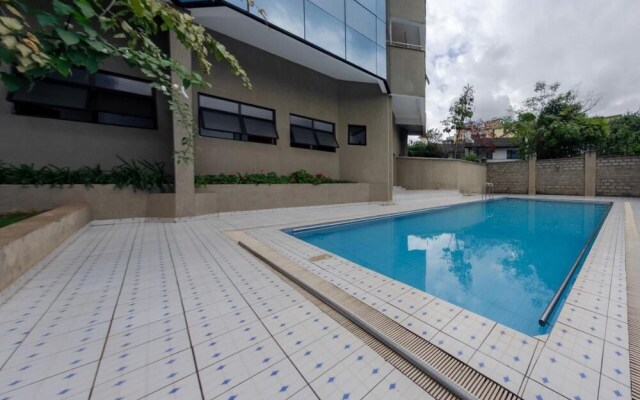 Fahari Suites by Homes By Della