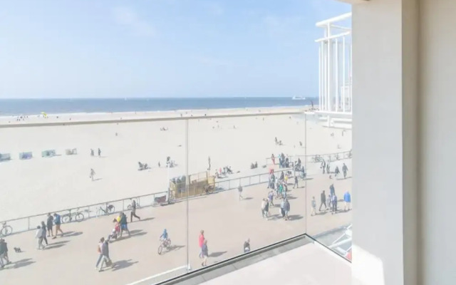 Apartment in Ostend With Stunning Sea View