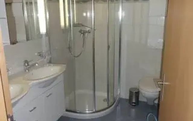 Bella Vista / Mönch - INH 25646