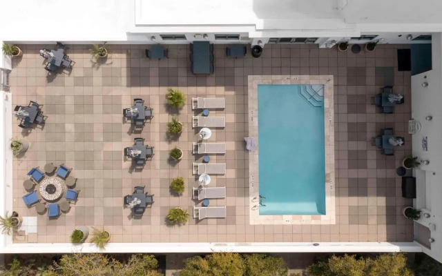 Masters Inn - Charleston