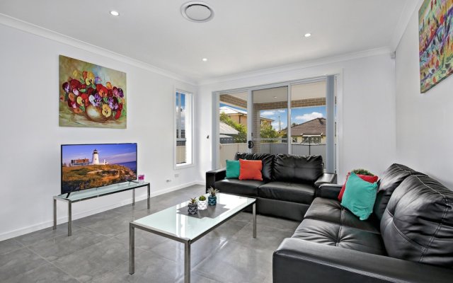 Canley Heights Villas - Sydney