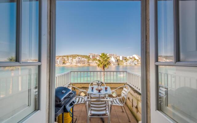 Blue Harbour 2 bedroom Seafront Apartments with large terrace with spectacular sea views by Getawaysmalta