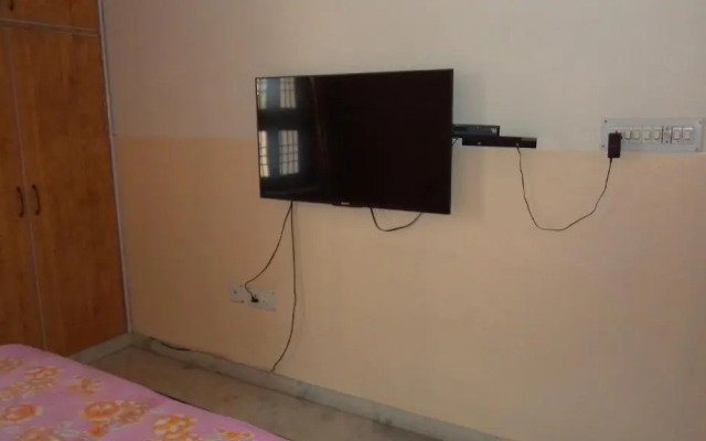 Flat-screen TV