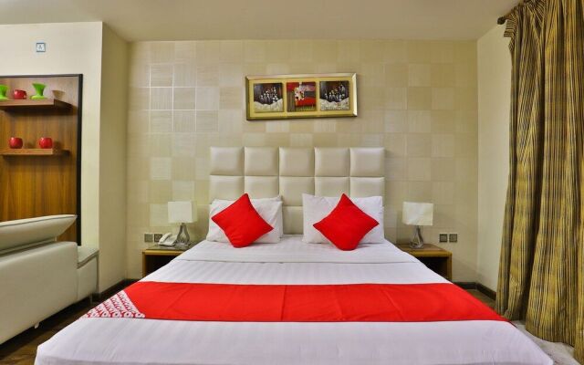 OYO 240 Roshan Gulf Hotel Suites