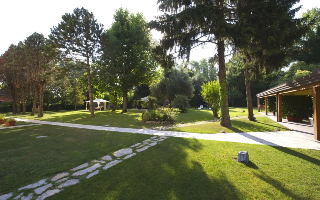 Viktoria Palace Hotel
