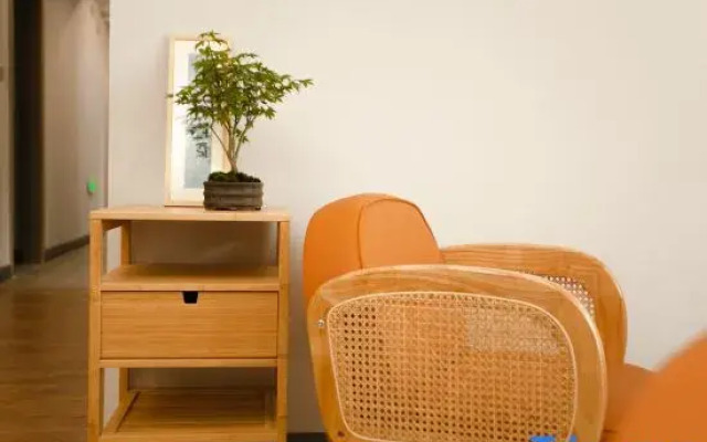 Floral Hotel·Suzhou Front Hall and Backyard Hotel (Pingjiang Road Store)
