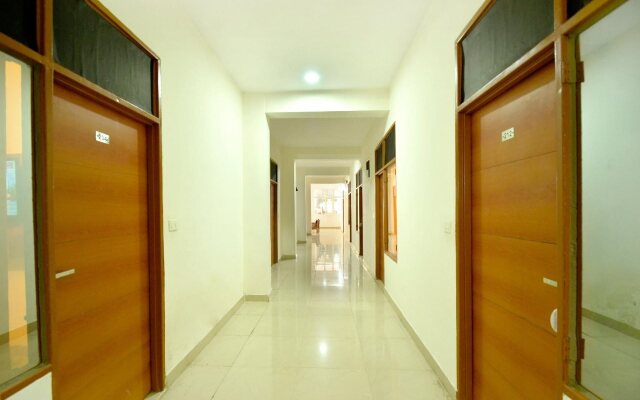 Hotel Platinum Inn