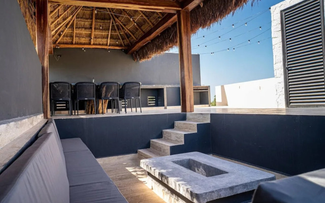 Studio Apt, Great Location, Amazing Rooftop Pool