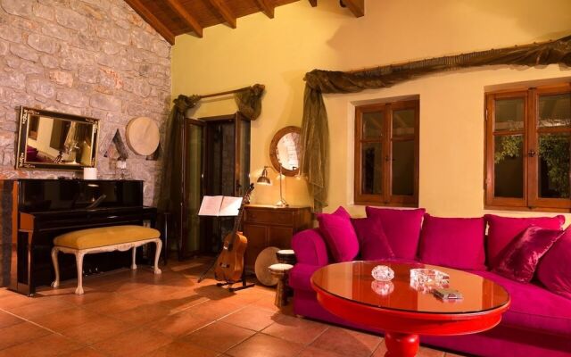 Elise Cottage, Your Heavenly Paradise in Mani