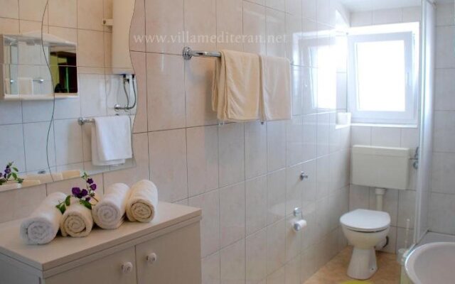 Apartments Villa Mediteran 1861