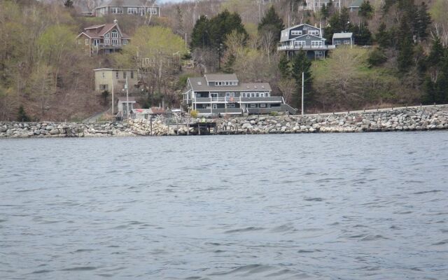 SeaWatch Bed & Breakfast