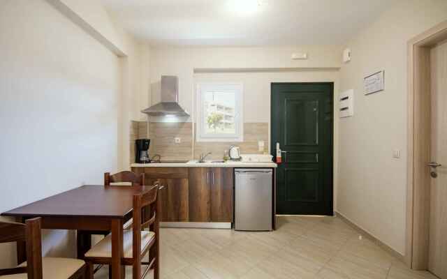 Robolla Beach Apart Hotel