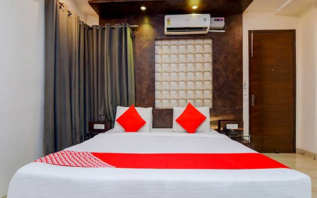 OYO Flagship 757 Blite Golf course road