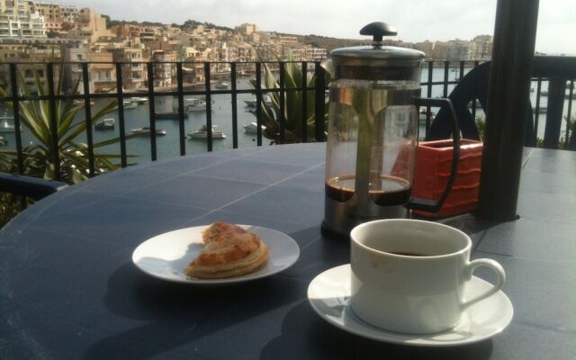 Akwador Guest House